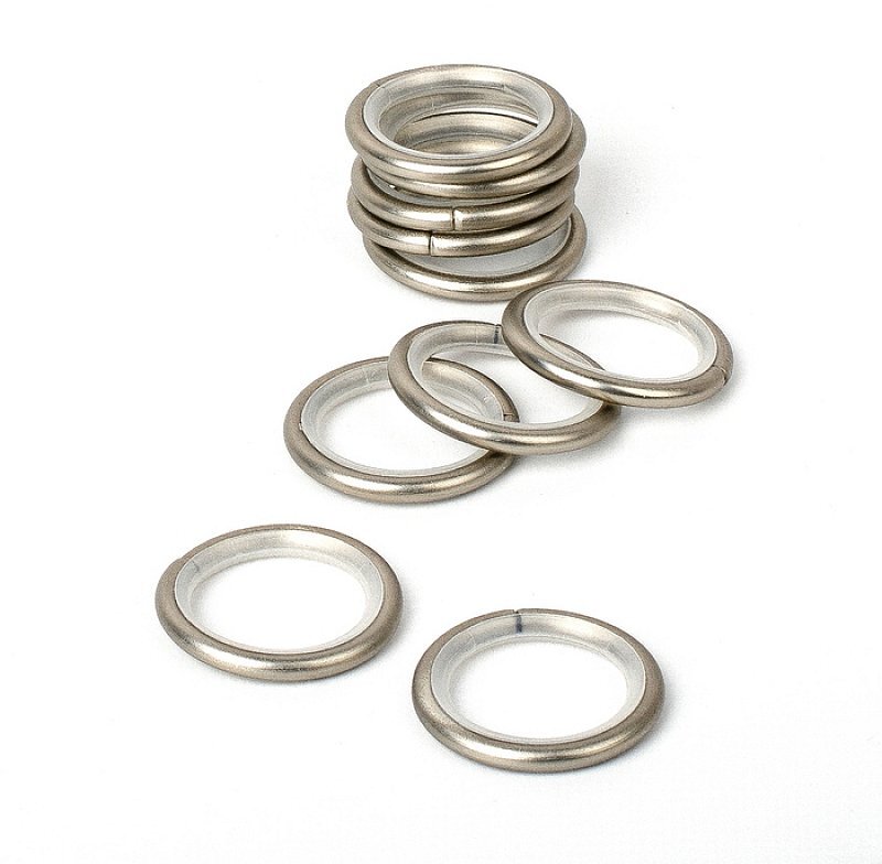 Металлическое кольцо 