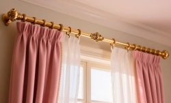 Настенные карнизы