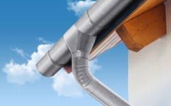 Водосток металлический